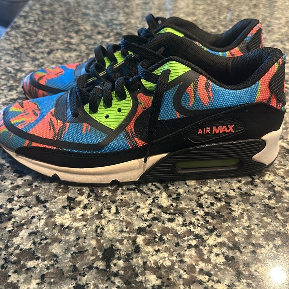 Nike Air Max 90 Prem Tape ‘Color Camo’ Size 8M/9.5W